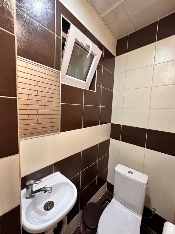 Семейный номер с кухней в центре