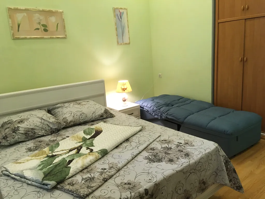 В центре у моря