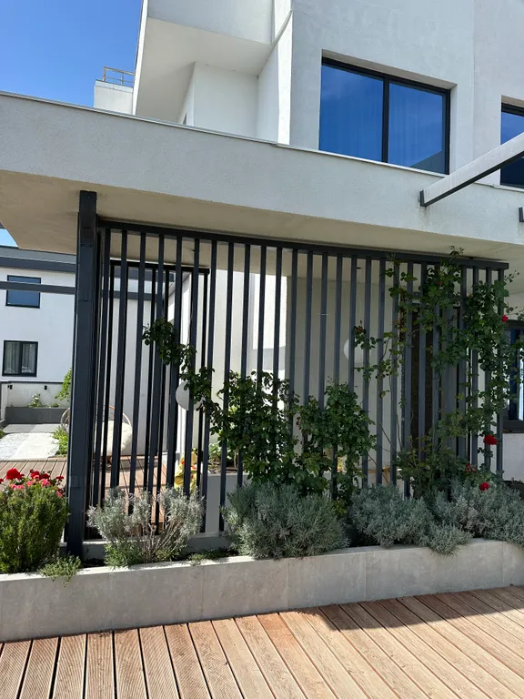 Дом с видом на море