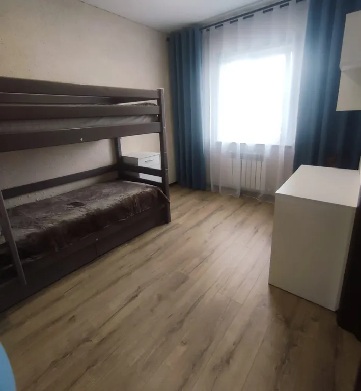 Дом из бруса в тихом красивом месте в пяти километрах от горы Соболиной