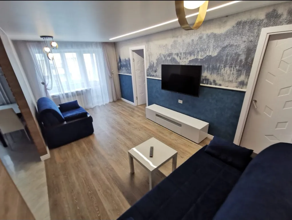 Квартира 3-комн на 50 лет Октября -4 кровати — аренда посуточно в Петропавловск-Камчатский