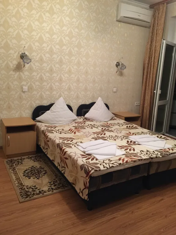 Квартира Комната с панорамным остеклением и видом на море — Лазаревское