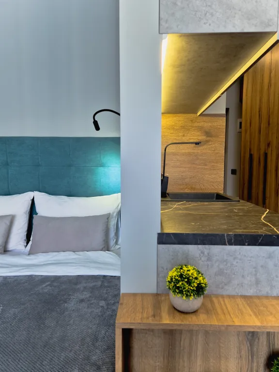 Уютная студия с ванной и прекрасным видом на реку и лес