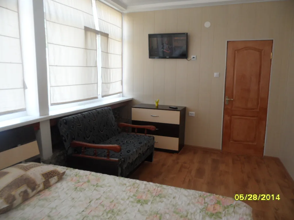 Квартира Квартира Номер в 5-ти минутах от набережной — Евпатория