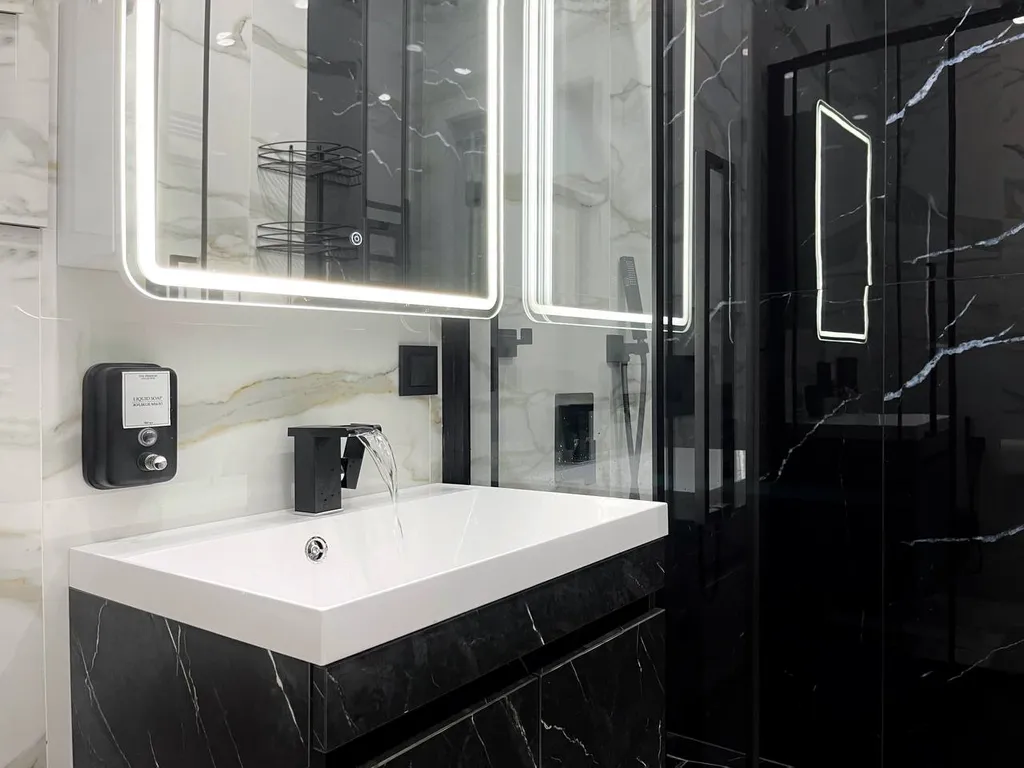 Студия с частичным видом на лес