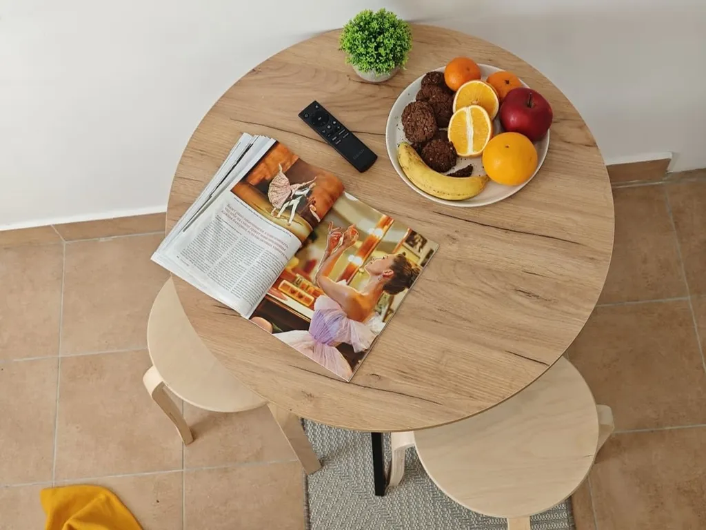 Стильная новая студия с кроватью-трансформером на двоих гостей