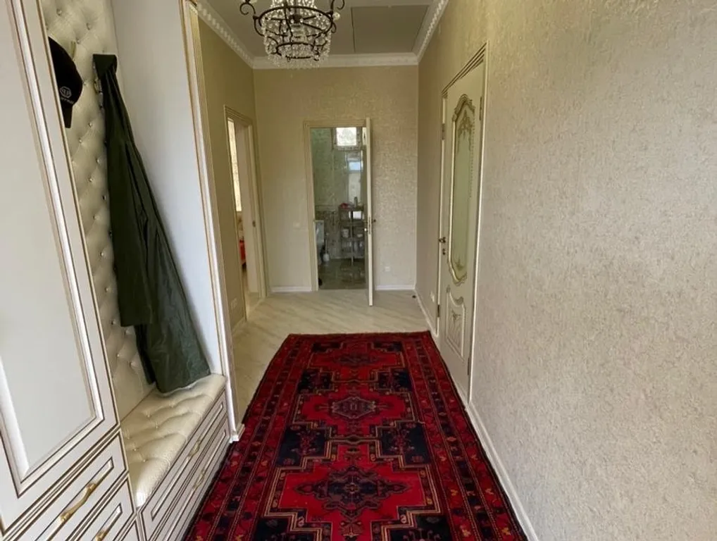 Дом на берегу Каспийского моря