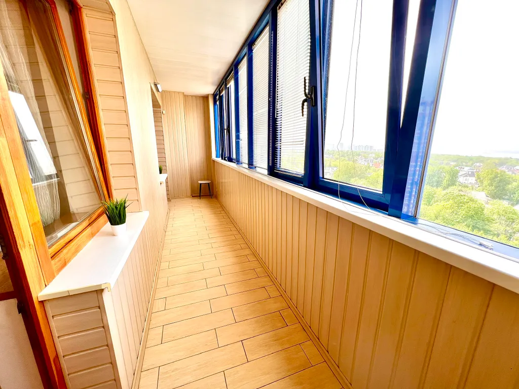 Уютная просторная двушка с видом на реку Волгу