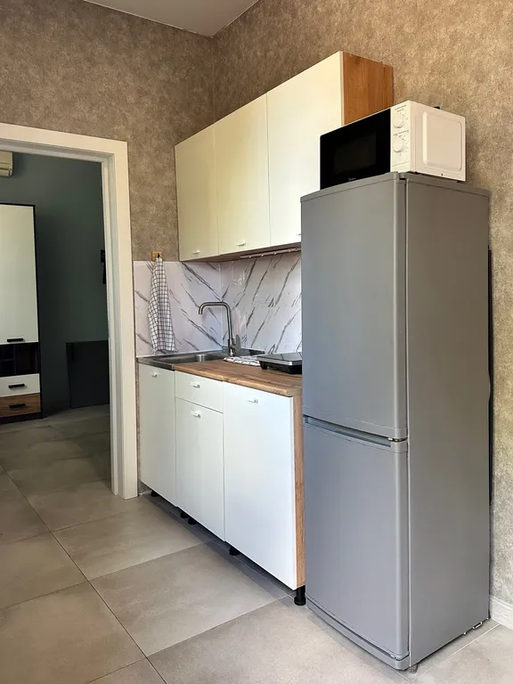 Уютный двухкомнатный дом с кухней