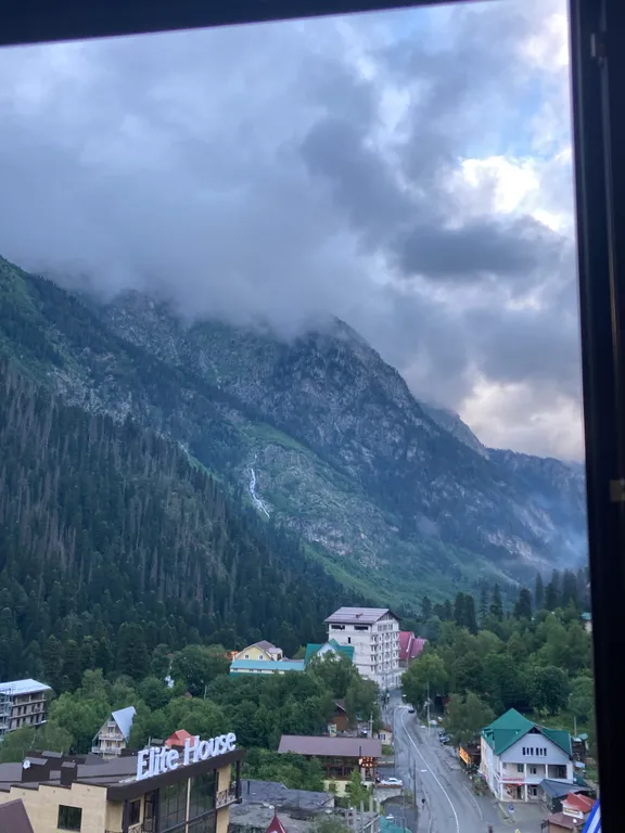 Апартаменты в самом центре Домбая в 2 минутах от канатной дороги