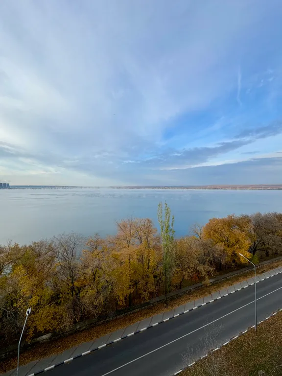 Видовая квартира на набережной! Вид на Море и НВАЭС!Кровать King Size