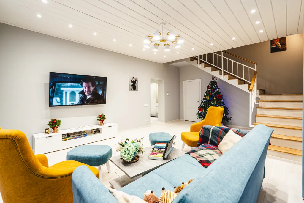 Коттедж Просторный уютный дом — Коммунар