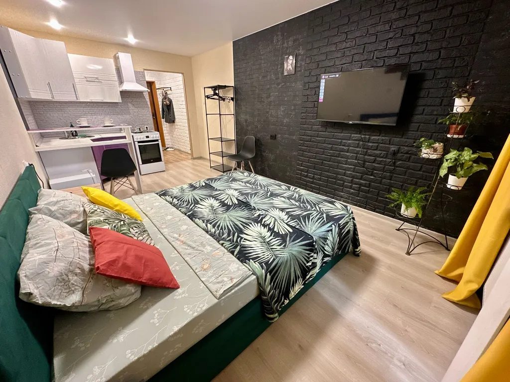 Регги - яркая студия в ЖК Малахит