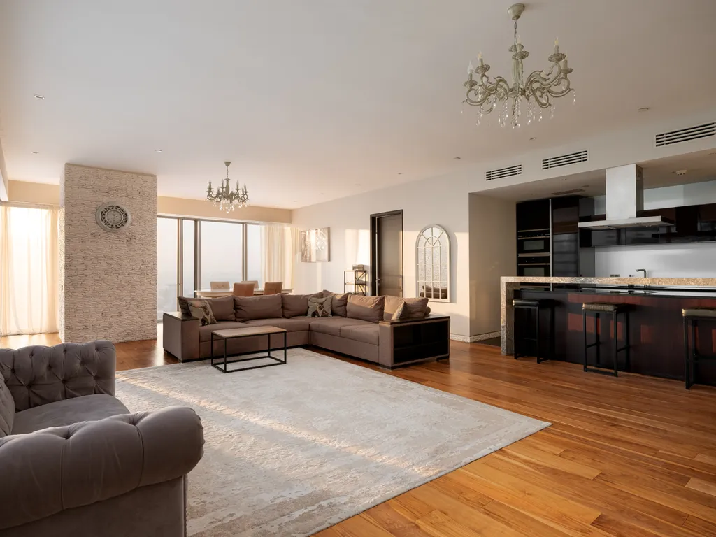 Oko Gudja 29 этаж 100 м2 панорамный вид на город шикарный закат