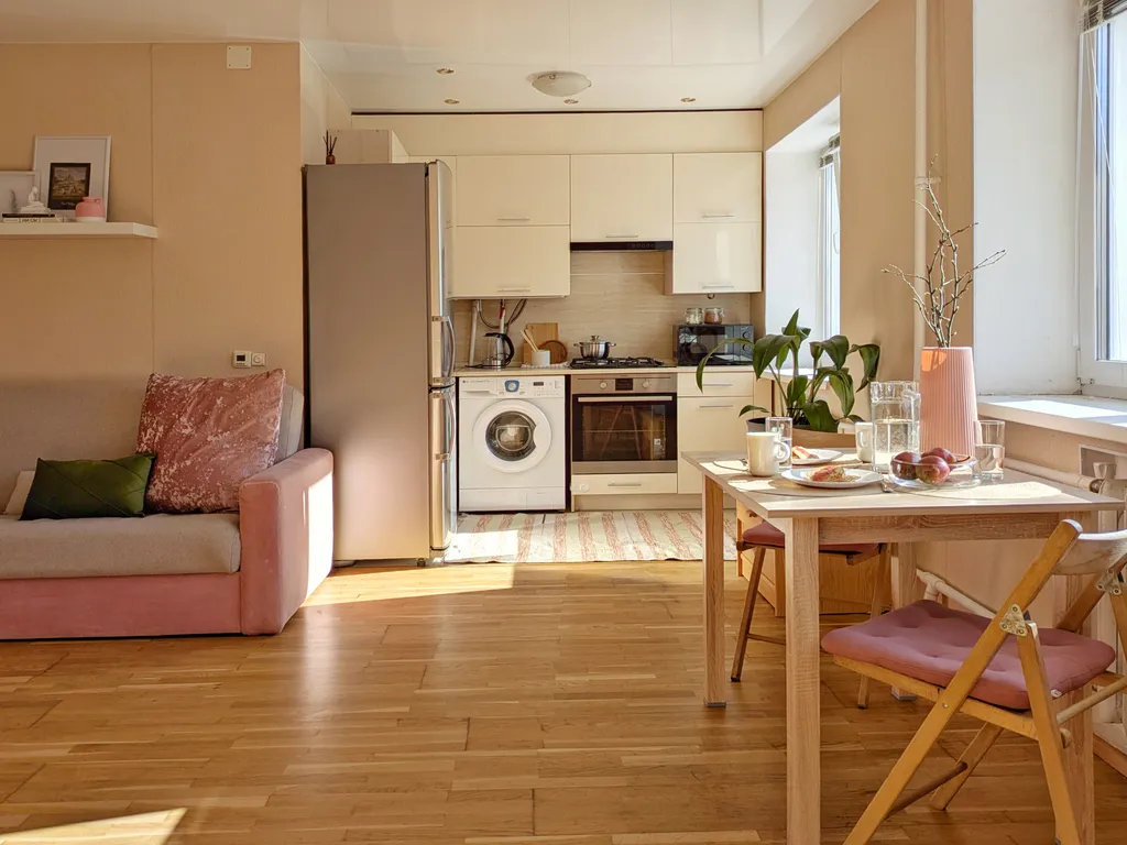 Двухкомнатная квартира возле Кремля