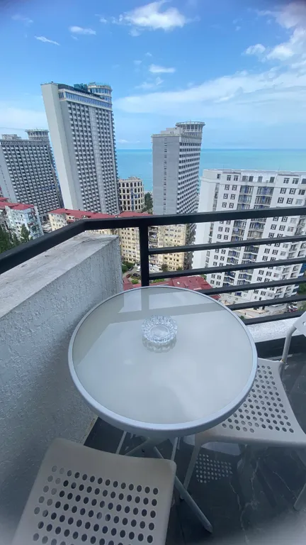 Квартира-студия у самого моря для наслаждения видом и комфортом