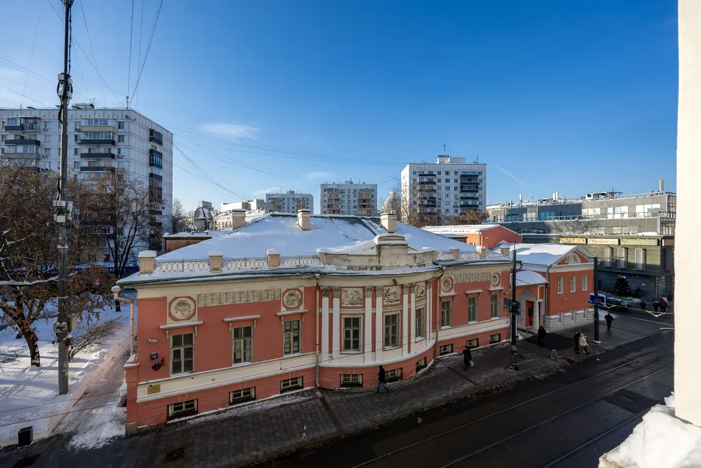 С дизайнерским ремонтом