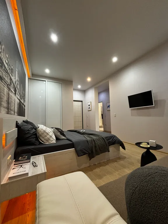 Стильный апартамент в центре