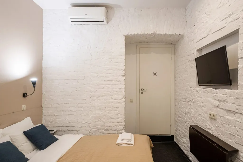 Уютная гостевая комната - практичное проживание в центре Петербурга