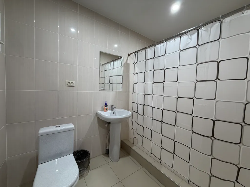 Квартира Просторная комната со всеми удобствами в частном доме — Ипатово