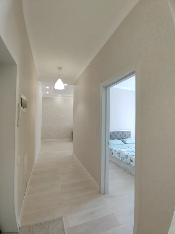 Отличная двухкомнатная квартира в центре Левого берега Астаны