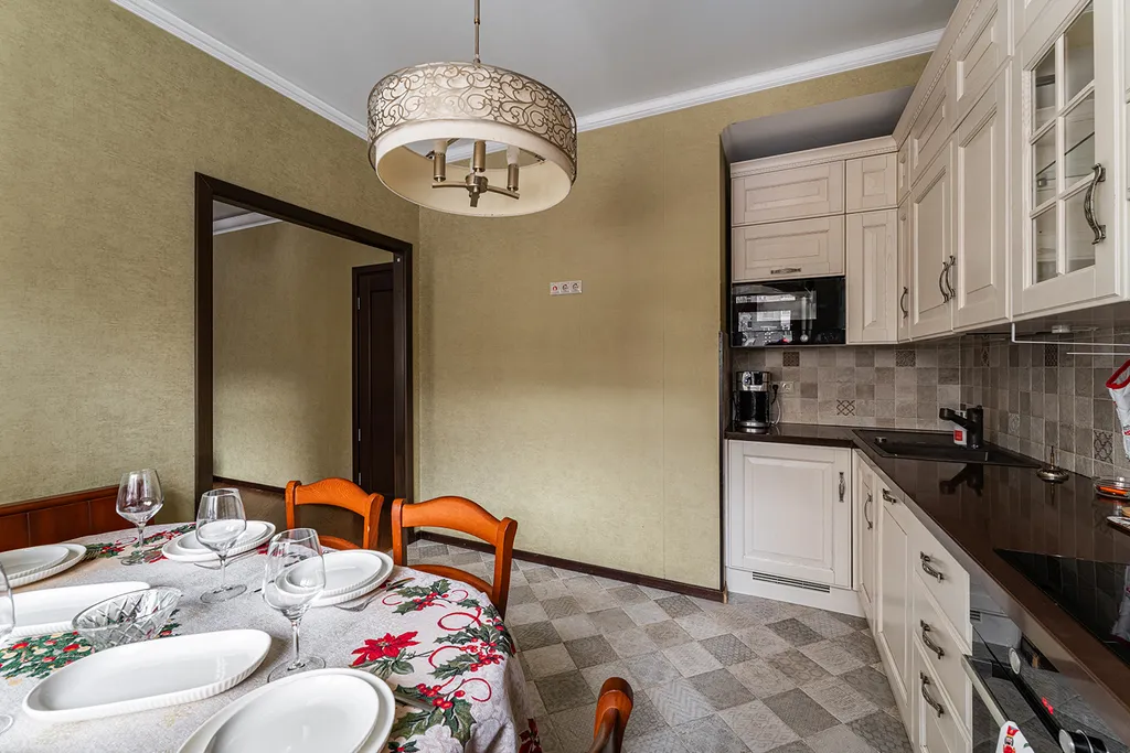 Квартира Просторная квартира в 5 минутах от парка горького — Москва