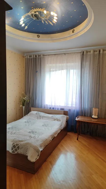 Элитный отдельный дом, большая кухня, 4 изолированные спальни