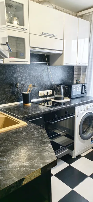 Хорошая квартира рядом с СРК Арена, Диагностический центр