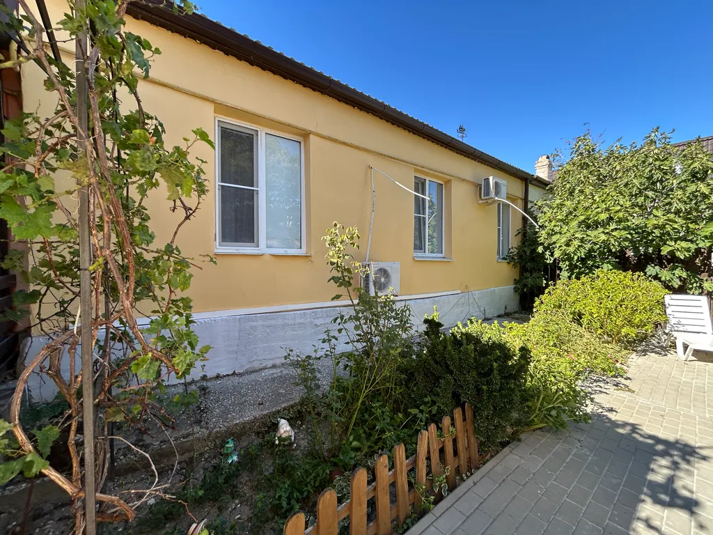 Уютный дом в удобном расположении для семейного отдыха