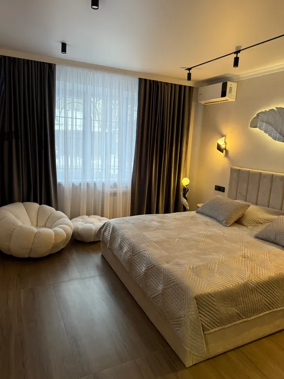 Абсолютно новая, дизайнерская квартира