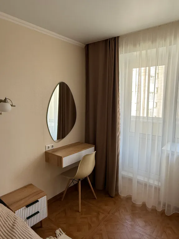 3 комнатная квартира недалеко от исторического центра