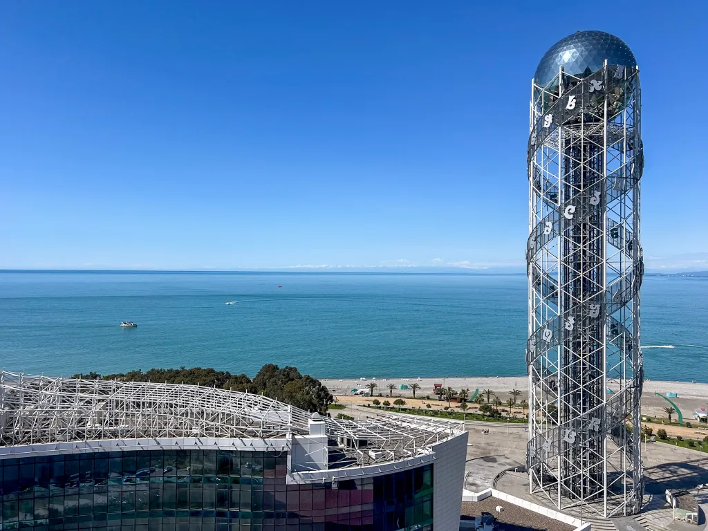 Трехкомнатная квартира c шикарным видом на море, Porta Batumi Tower