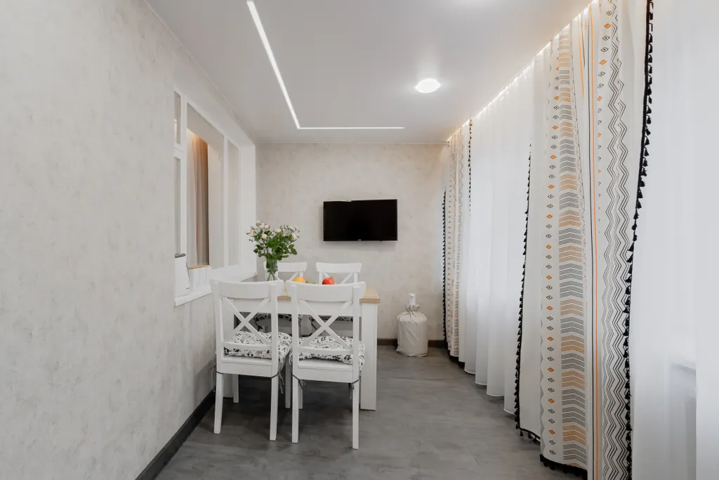 Просторная 2-комнатная квартира с дизайнерским ремонтом