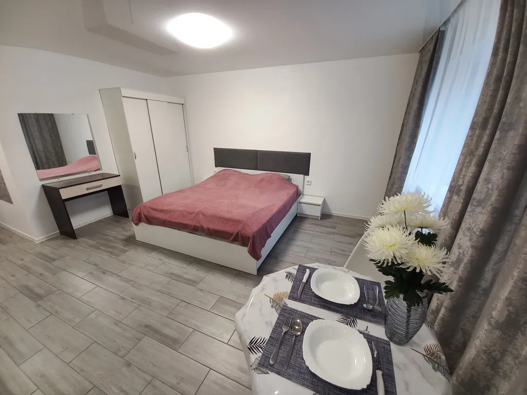 Квартира Уютная студия в самом центре нового Пскова — аренда посуточно в Псков