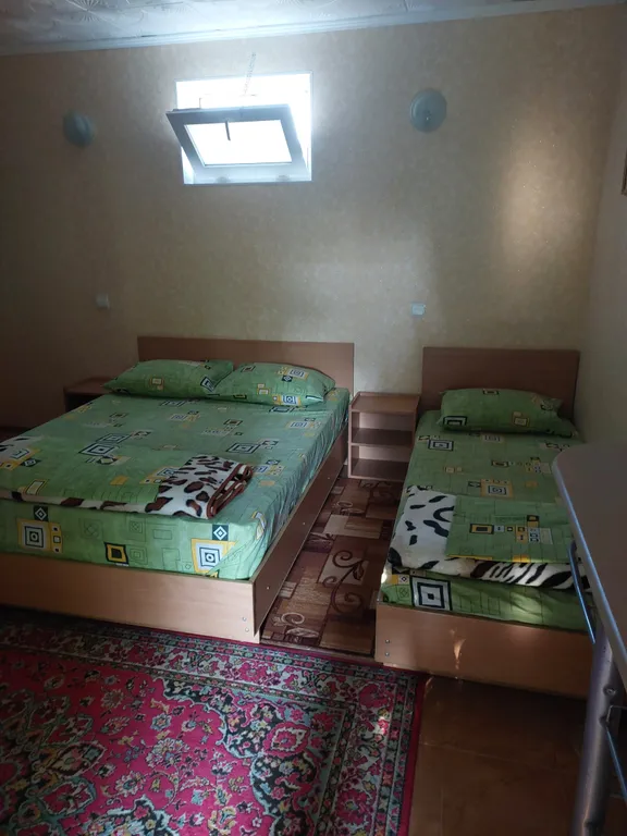 Квартира Квартира Уютная, очень зеленая дача у моря — Севастополь