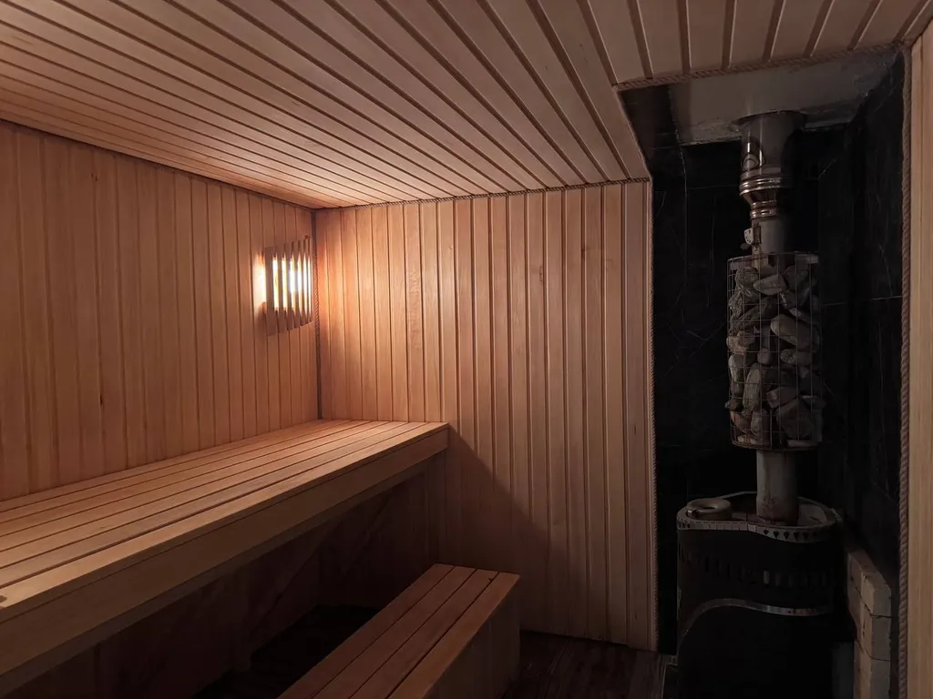 Домик в лесу, 70 километров от МКАД по Киевскому шоссе