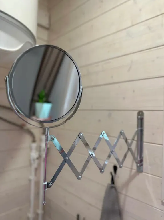 Атмосферный домик вдали от городской суеты