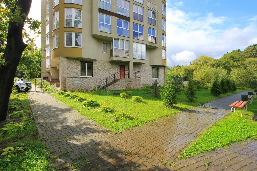 Квартира с видом на лес