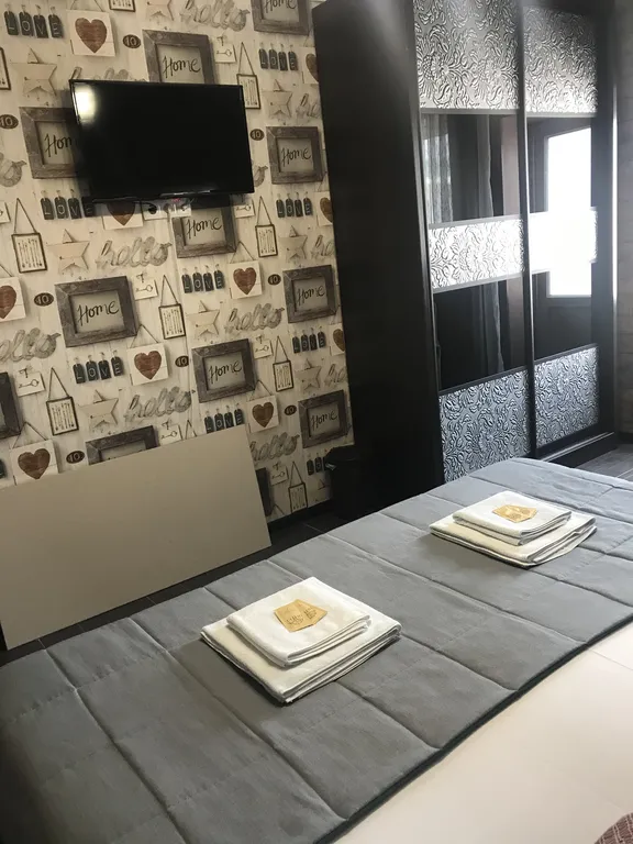 Трехместный номер, с двуспальной и односпальной кроватями