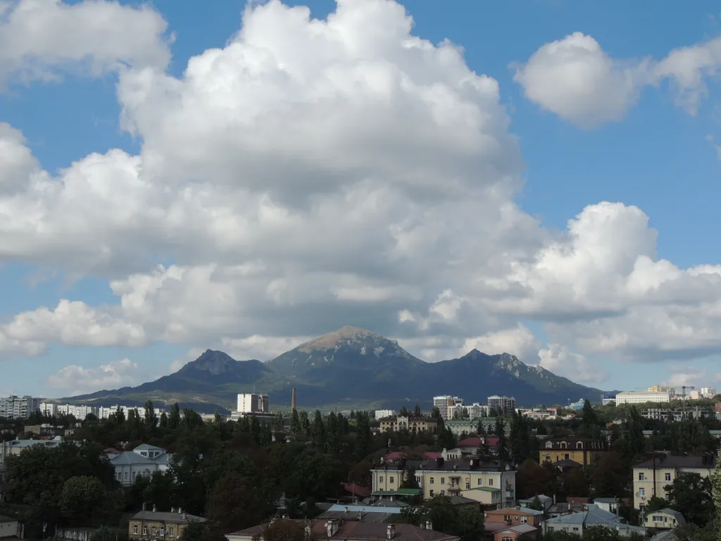 Умная квартира с алисой на цветнике