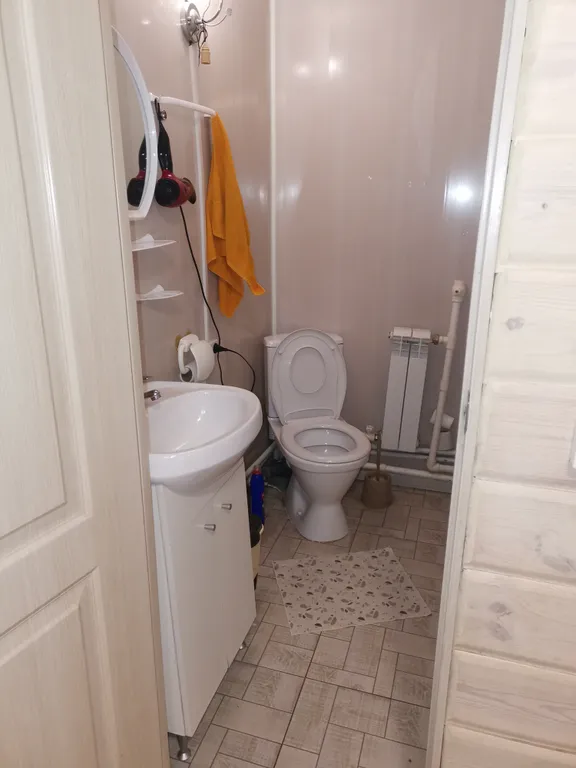 Дом Романтика у реки