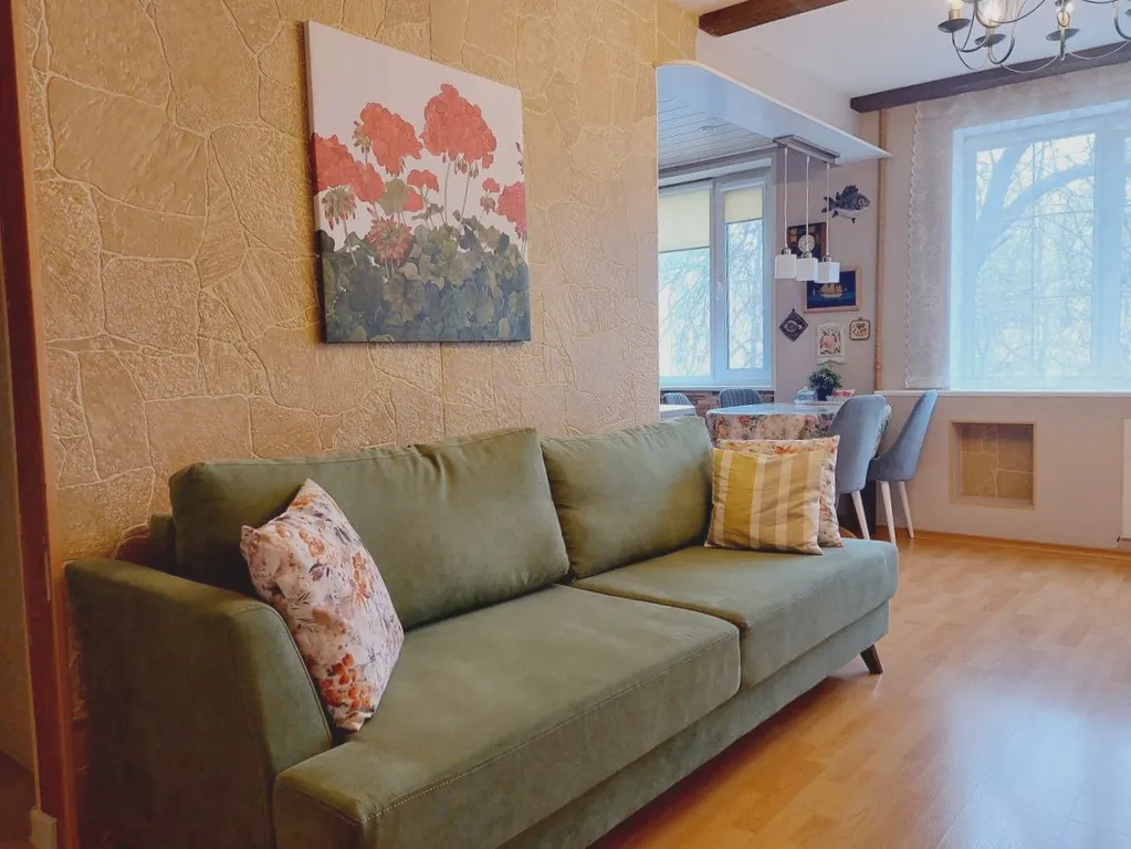 Двушка Olivinn около ж/д вокзала