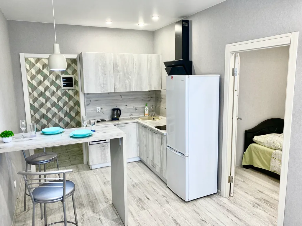 Уютная квартира около Аквамолла — аренда посуточно в Ульяновск