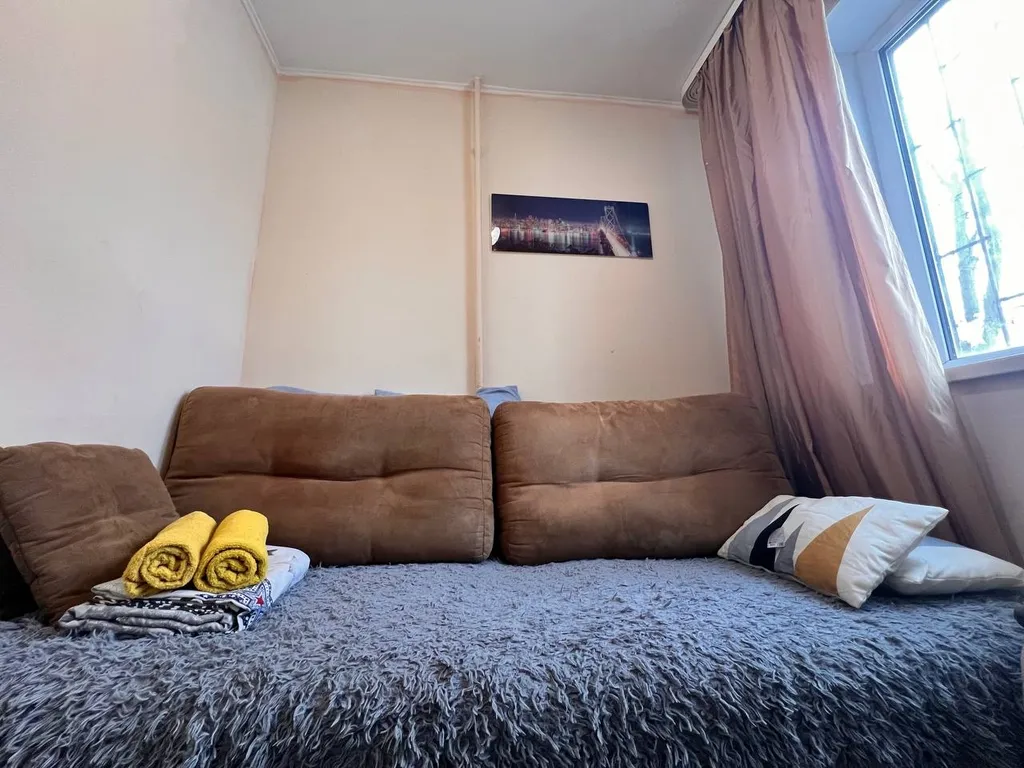 Мини - студия  эконом в центре  города