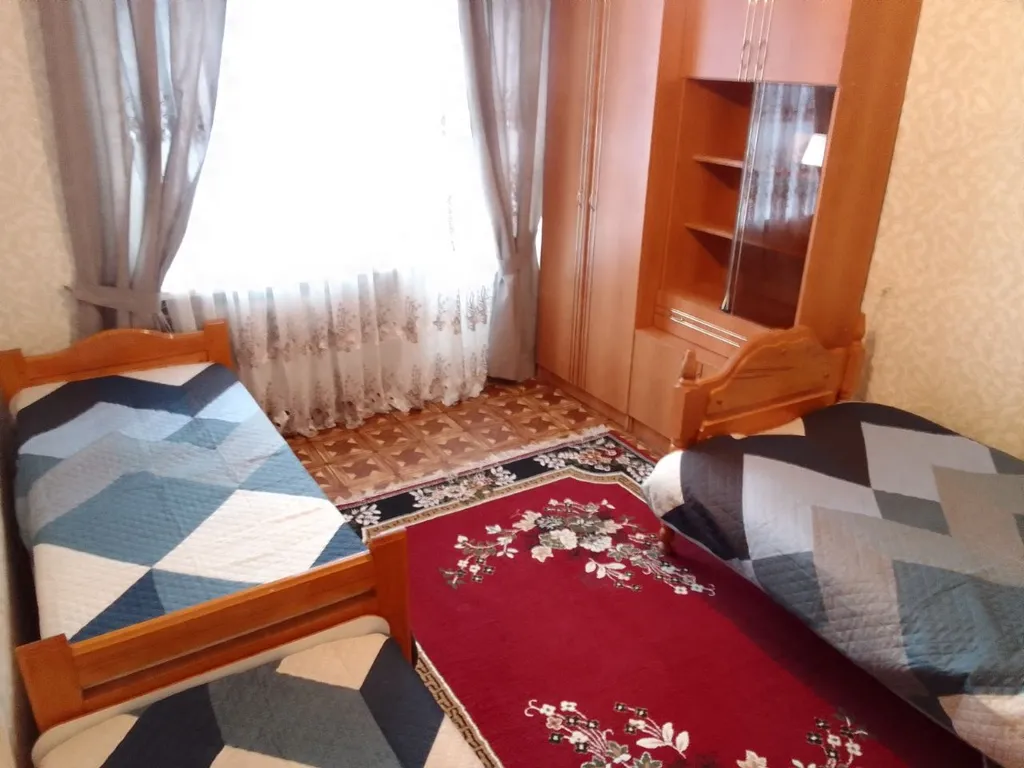 Просторная квартира с видом на горы в посëлке Домбай.