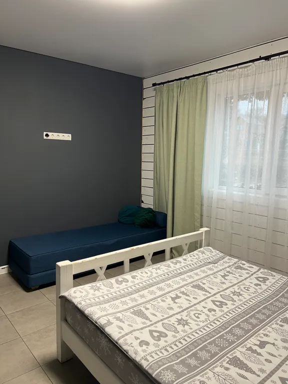 Черный дом на 10+4 человек