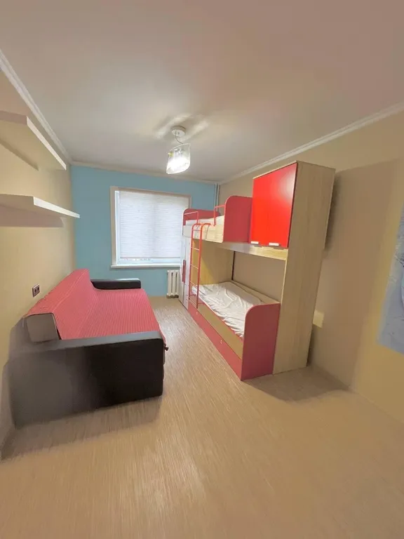 Современная трехкомнатная квартира