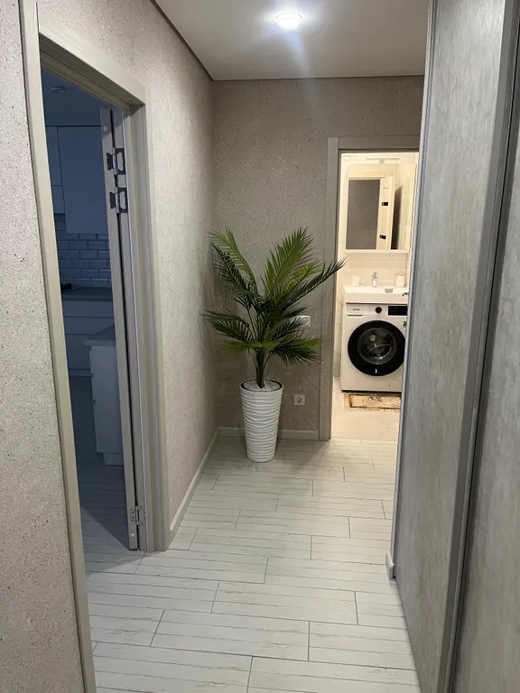 Евро двушка рядом с Монастырём