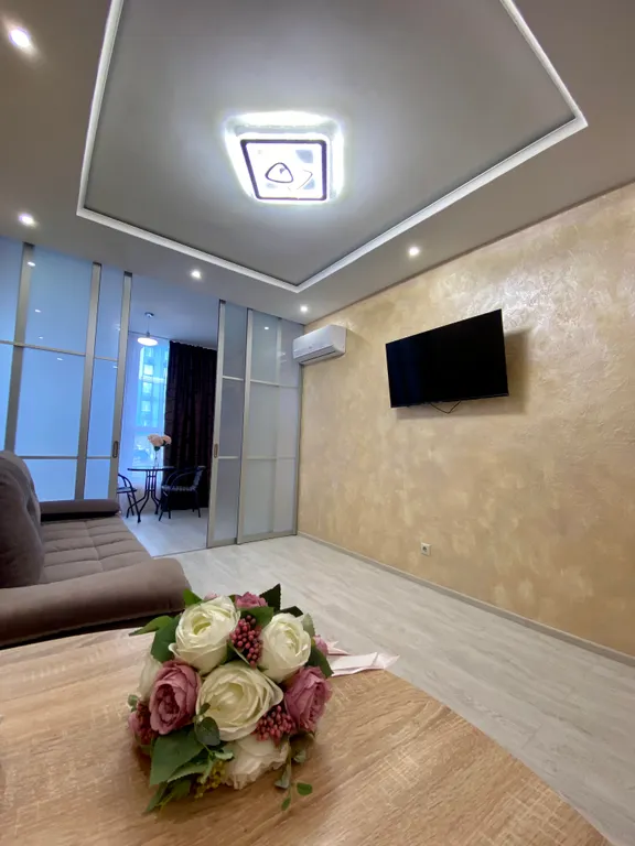 Двухкомнатная квартира с изолированными комнатами 15 минут до моря