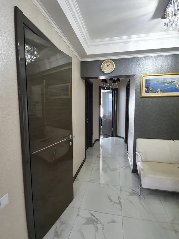 Апартамент с видом на море в центре Сочи